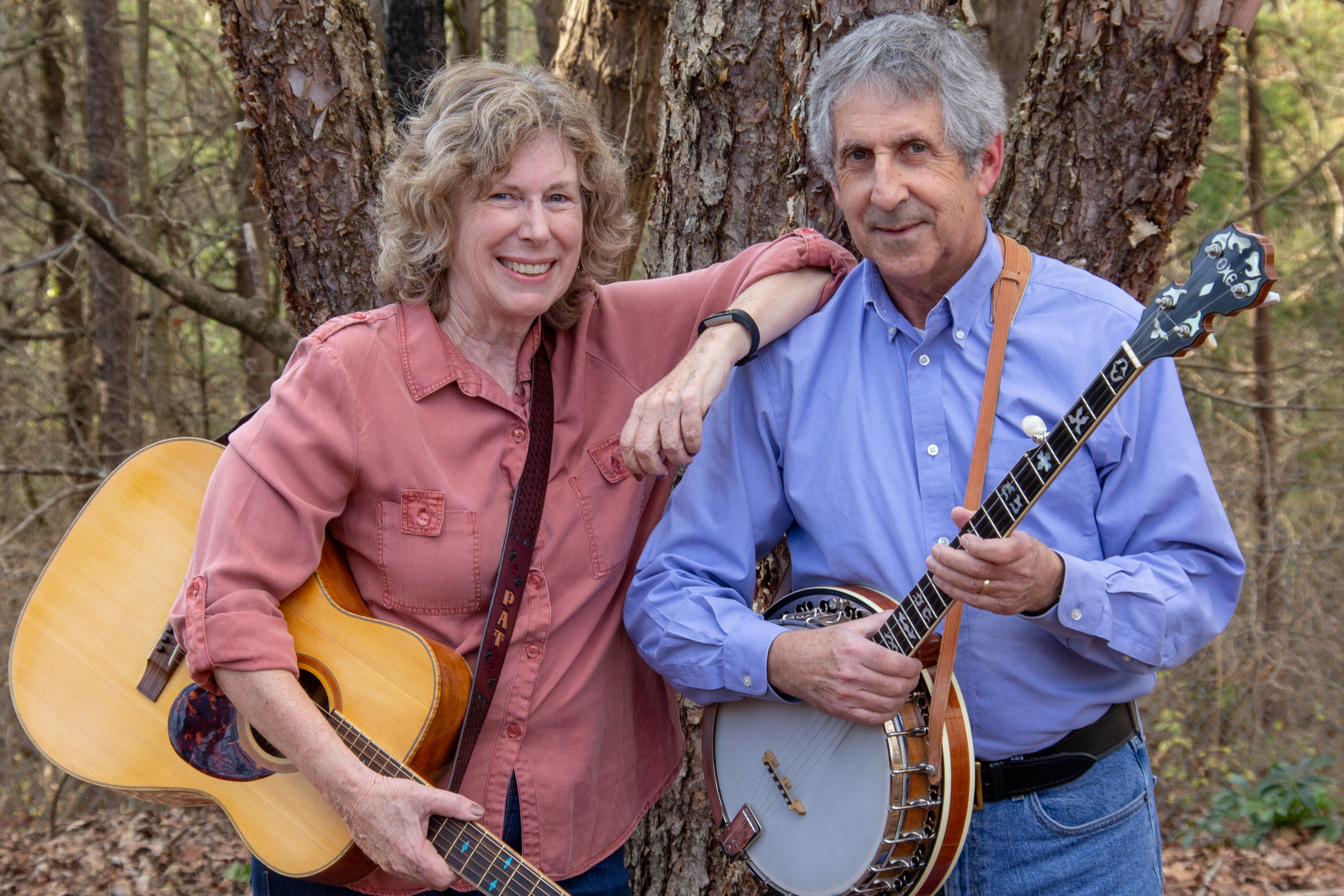 Elza Gate folk duo