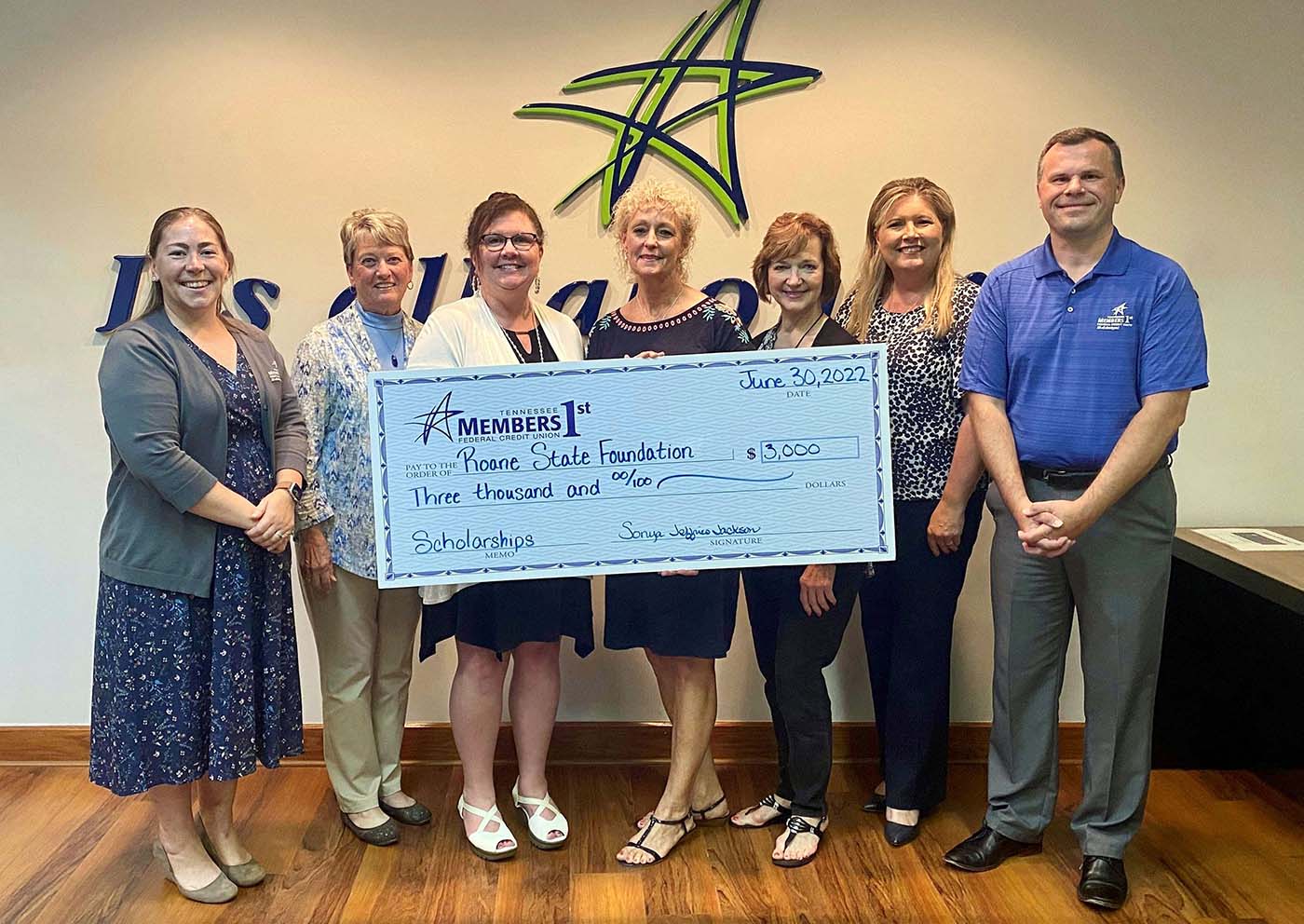 TN Members 1st FCU presents a check to Roane State Community College’s non-profit Foundation for $3,000. Pictured left to right are: Richelle Ballenger, TN Members 1st AVP Marketing; Joy Goldberg, Roane State Foundation Board Member; Pamela Rudnitzki, Roane State Foundation Director of Student Programs; Sonya Jackson, TN Members 1st Board Chair; Judy Stone Wilson, TN Members 1st Board Member; Nancy Taylor, TN Members 1st Board Member; and Rick Mikels, TN Members 1st President/CEO.