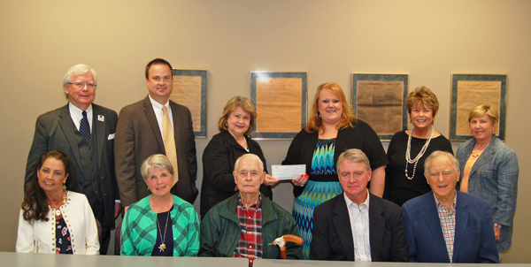 First National Bank donated $10,000 for the W.H. Swain Scholarship Endowment, which provides scholarships for adult learners at Roane State’s Scott County campus. Front row, from left, are Iva Phillips, campus site support team; Marsha Swain, First National Bank; W.O. West, campus site support team; Mike Swain, First National Bank chairman of the board; and W.H. Swain, campus site support team. Second row, from left, are Paul Phillips, Roane State Foundation executive director; Mark Kline, First National Bank president; Violet Hamilton, First National Bank vice president; Sharon Baird, Roane State Scott County director; Sharon Wilson, campus site support team chair; and Nancy Williamson, campus site support team.
