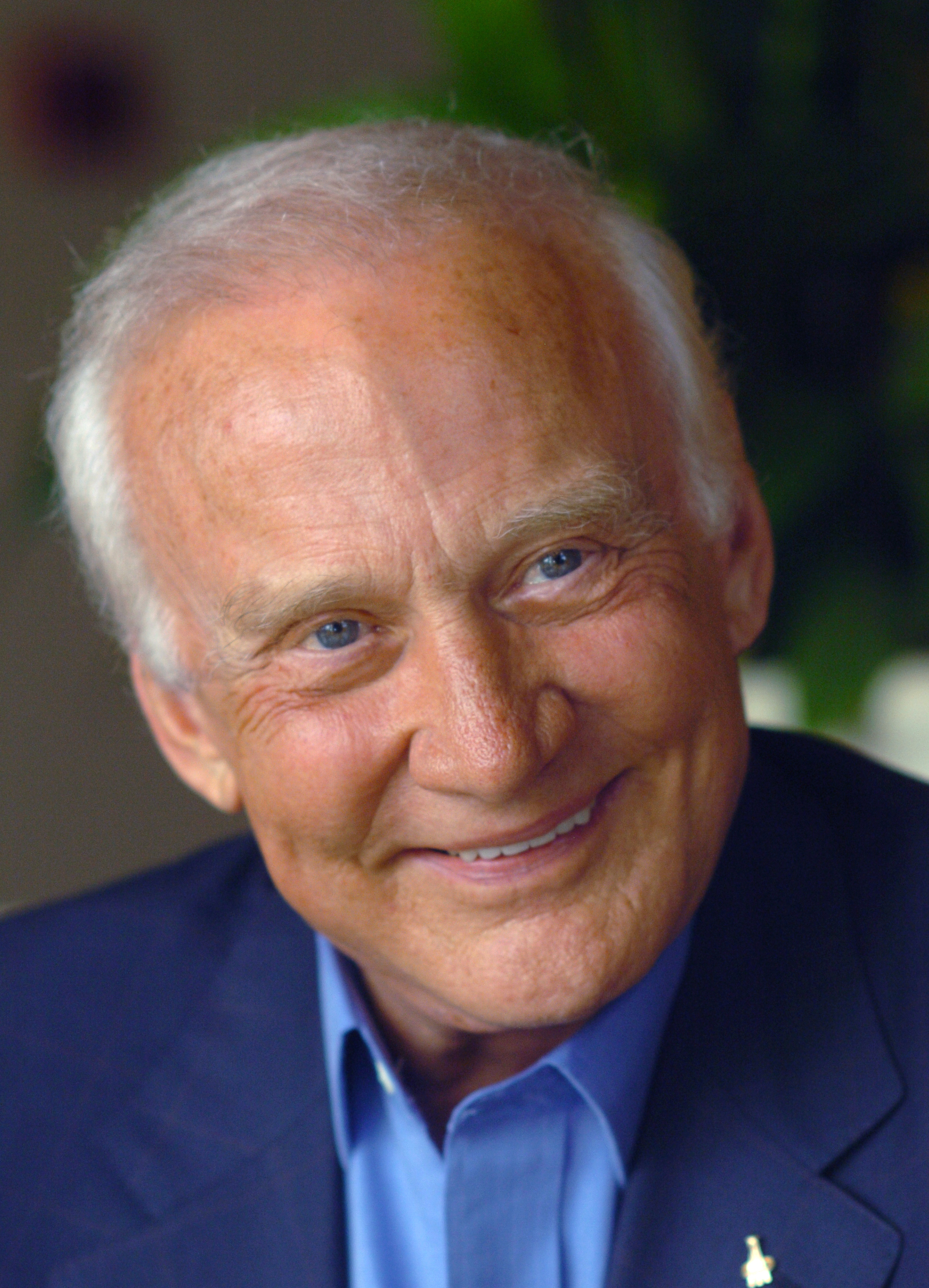 Headshot of Buzz Aldrin